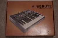 Лот: 14789215. Фото: 4. Arturia minibrute. Красноярск