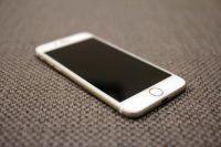 Лот: 14985423. Фото: 3. iPhone 7 128Gb Gold MN9K2LL/A. Красноярск