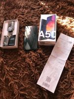 Лот: 13997411. Фото: 2. Samsung A50 6/128. Смартфоны, связь, навигация
