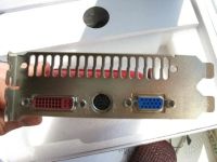 Лот: 84885. Фото: 2. Palit Radeon 1950gt 512 mb ddr3. Комплектующие