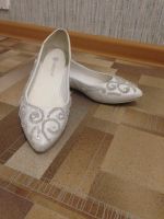 Лот: 4294724. Фото: 4. Свадебное платье (балетки в подарок... Красноярск