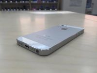 Лот: 5077165. Фото: 3. Apple iPhone 5S 64Gb Silver (гарантия... Красноярск