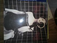Лот: 17176205. Фото: 2. Пластинка Madonna Immaculate collection... Коллекционирование, моделизм