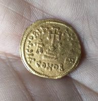 Лот: 24695969. Фото: 3. Золотой солид, Византия, Ираклий... Коллекционирование, моделизм