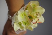 Лот: 3265237. Фото: 2. свадебные цветы на руку 3. Свадебная мода