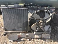 Лот: 13963694. Фото: 2. Subaru Legacy BE5 радиатор. От... Автозапчасти