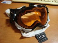 Лот: 2101030. Фото: 2. горонолыжная маска, очки oakley... Сноубординг