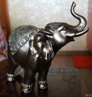Лот: 12799432. Фото: 2. Слон серебристый сувенирный, статуэтка. Антиквариат