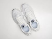 Лот: 24977671. Фото: 2. Кроссовки Adidas. Мужская обувь
