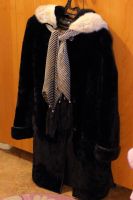 Лот: 4450449. Фото: 3. Шуба мутон + шарф. Одежда, обувь, галантерея