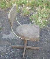Лот: 10000643. Фото: 2. Слесарный стул с винтовой регулировкой... Офисная мебель и домашние кабинеты