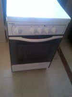 Лот: 3007842. Фото: 2. Плита Indesit в отличном состоянии... Крупная бытовая техника