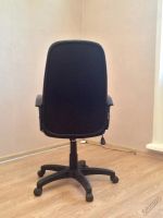 Лот: 5040258. Фото: 3. Офисное кресло. Мебель