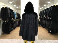Лот: 9779644. Фото: 2. Черная шуба норковая размер 44-48... Женская одежда