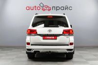 Лот: 23535040. Фото: 7. Toyota Land Cruiser 2015