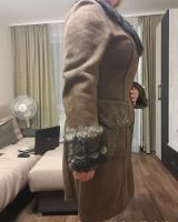 Лот: 12733648. Фото: 2. дубленка. Женская одежда