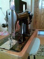 Лот: 467973. Фото: 3. Швейная машинка 1966 года выпуска... Красноярск