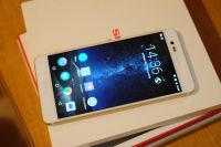 Лот: 10998948. Фото: 2. SHARP Z3 4ГБ +64ГБ Дисплей: 5... Смартфоны, связь, навигация