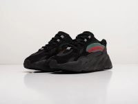 Лот: 17533620. Фото: 2. Кроссовки Adidas Yeezy Boost 700... Женская обувь
