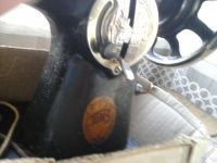 Лот: 5808251. Фото: 3. ножная швейная машинка СССР без... Бытовая техника