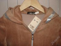 Лот: 495460. Фото: 3. детский велюровый костюм беж. Красноярск