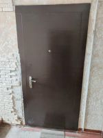 Лот: 20332257. Фото: 2. Дверь входная металл 3-4 мм тел... Двери, окна, фурнитура