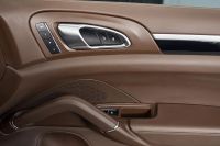 Лот: 24332928. Фото: 16. Porsche Cayenne 2015