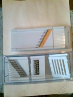 Лот: 2678502. Фото: 2. Терка-овощерезка с боксом и сменными... Мелкая бытовая техника