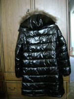 Лот: 3535527. Фото: 4. Пуховик Moncler новый р.42. Красноярск