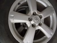 Лот: 21218763. Фото: 2. Комплект дисков на шипах Toyota... Шины, Диски