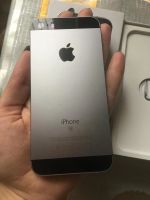 Лот: 10588486. Фото: 4. iPhone SE