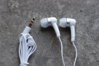 Лот: 3197959. Фото: 2. наушники белые новые. Аудиотехника