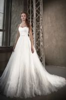Лот: 9233085. Фото: 2. Свадебное платье love Bridal London... Женская одежда