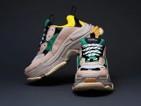 Лот: 12695342. Фото: 3. Кроссовки Balenciaga Triple S... Одежда, обувь, галантерея