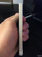 Лот: 9786569. Фото: 4. iPhone 5s 16gb Silver