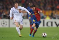 Лот: 1427928. Фото: 2. Мяч ADIDAS Finale(Rome). Спортивные товары