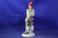 Лот: 23459503. Фото: 5. Фарфоровая статуэтка Петруха Красноармеец...
