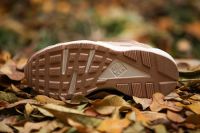 Лот: 10039840. Фото: 2. Кроссовки Nike Air Huarache. Женская обувь