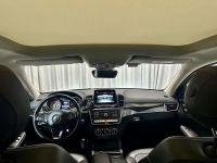 Лот: 21507104. Фото: 5. Внедорожник Mercedes-Benz GLE-класс...