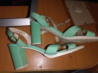 Лот: 23333108. Фото: 2. Туфли мятные р-р39. Женская обувь