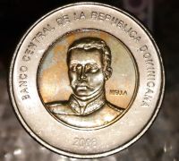 Лот: 9689713. Фото: 2. Экзотика с рубля (7374) Доминикана. Монеты
