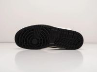 Лот: 24978556. Фото: 7. Кроссовки Nike Air Jordan 1 Low...