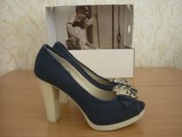 Лот: 9725720. Фото: 2. Туфли для праздника, Италия. Женская обувь