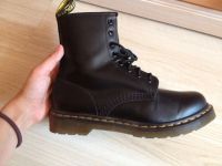 Лот: 3044457. Фото: 3. 1460 Dr. Martens UK 7, EU 40-41... Красноярск