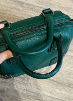 Лот: 12105077. Фото: 5. Почти новая зелёная сумочка. Женская...
