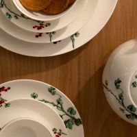 Лот: 24937503. Фото: 4. Тарелка обеденная Zapel Berry... Красноярск
