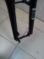 Лот: 9692473. Фото: 3. Вилка "Rst" "Gila" 26" под disc... Спортивные товары