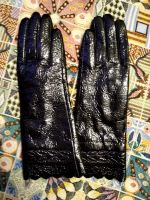 Лот: 19885888. Фото: 2. Перчатки женские лакированные. Аксессуары
