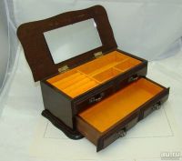 Лот: 11191524. Фото: 3. Шкатулка винтажная "Комод" (V778... Коллекционирование, моделизм