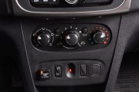 Лот: 19488035. Фото: 17. Renault Sandero, II 1.6 MT (113...